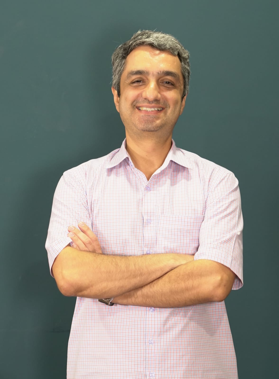 Isfandyar Inayat
